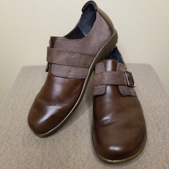 Naot Tane Leather Flats with Buckle Detail Slip on - Picture 2 of 7